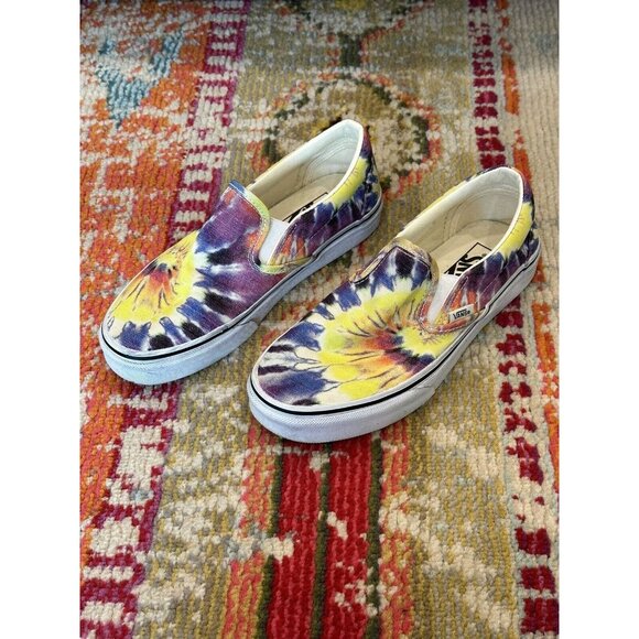 VANS Shoes - Vans Women’s Washed Tie Die Classic Slip On Size 7